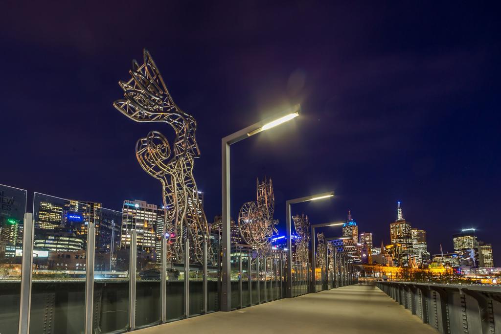 Melbourne Holiday Apartments Southbank Екстер'єр фото