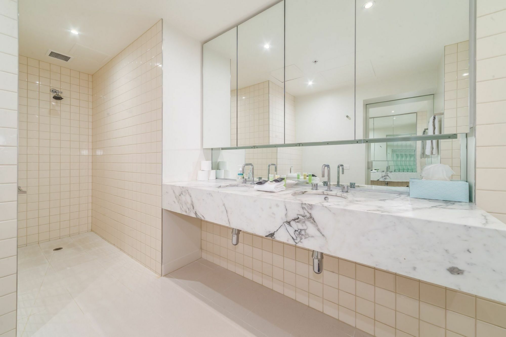 Melbourne Holiday Apartments Southbank Екстер'єр фото